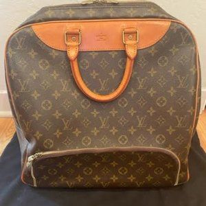 Louis Vuitton Monogram Evasion Bag (VI0061)